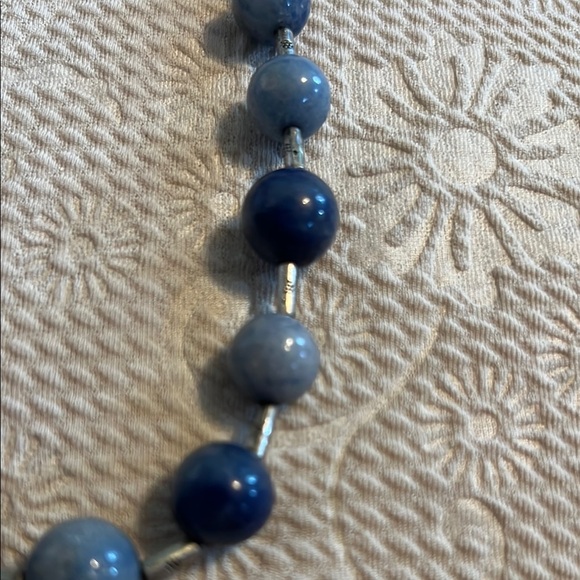 Chic Blue Beaded Necklace - Picture 3 of 4